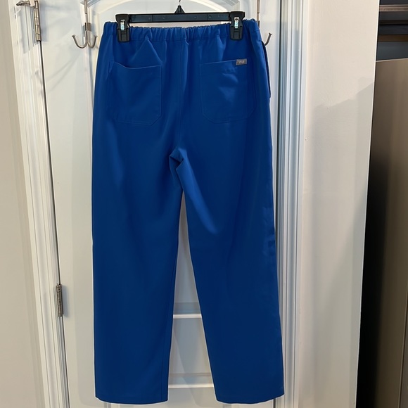 Men’s FIGS Fisco Royal Blue Small scrub bottoms - Picture 2 of 6